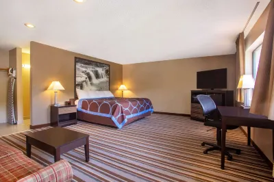 Super 8 by Wyndham Elkins Hotels in Randolph County