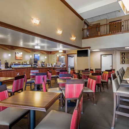 Comfort Inn & Suites Springfield I-44