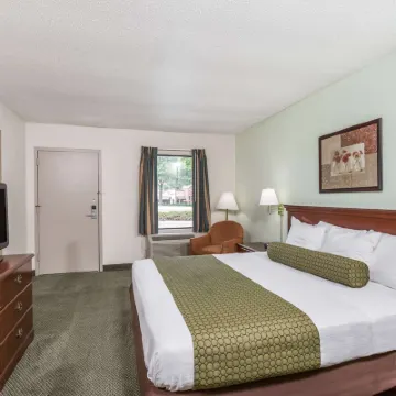 Days Inn by Wyndham Raleigh Glenwood-Crabtree Hotels near Wake Research Associates
