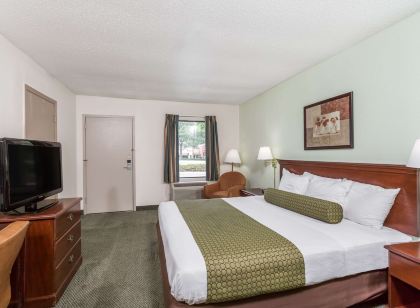 데이즈 인 바이 윈덤 랄레이그 글렌우드-크랩트리