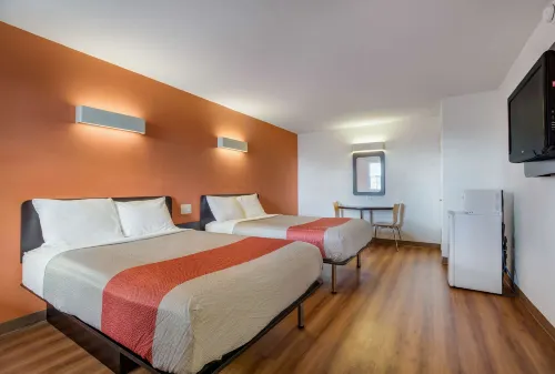 Motel 6 Beaumont, TX فنادق في بومونت
