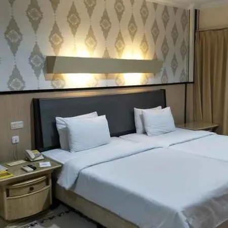 Hotel Duta