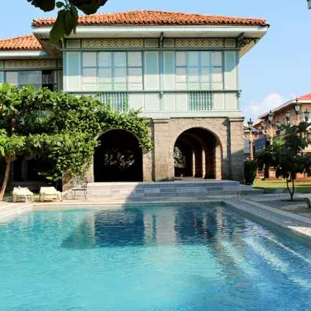Las Casas Filipinas de Acuzar