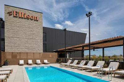 The Ellison, เมืองโอคลาฮอม่า, โรงแรมแห่งความภูมิใจ โรงแรมใน