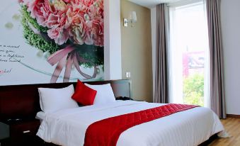 The Carnation Hotel Da Nang