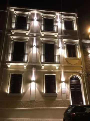 Home Boutique Luxury & Design