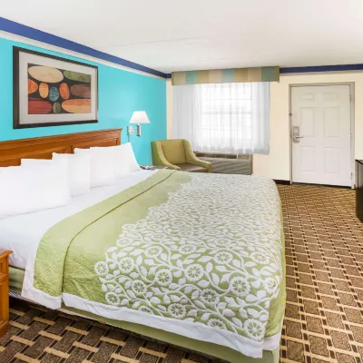 Days Inn by Wyndham Little Rock/Medical Center Hotels near Gary Hogan Field