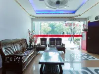 Valley View Hotel - parking