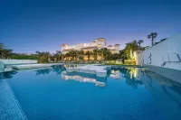 Mnar Castle - Infinity Pools