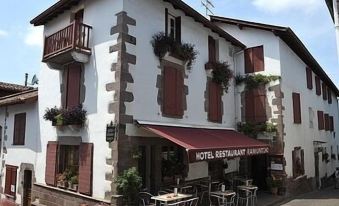Hotel Ramuntcho - Housity