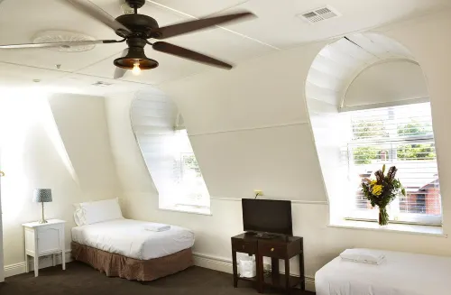 Grand Hotel Healesville Hotels in Healesville