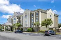 Comfort Suites Myrtle Beach Central Hotels in Myrtle Beach
