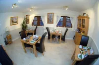 Avlon House Bed and Breakfast - breakfast