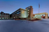 La Quinta Inn & Suites by Wyndham Clifton/Rutherford