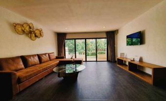 Sila Pool Villa