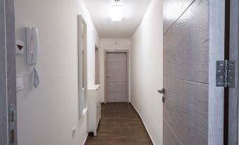 Caro Apartments & Rooms