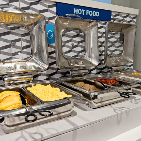 Holiday Inn Express & Suites FRESNO SOUTH by IHG