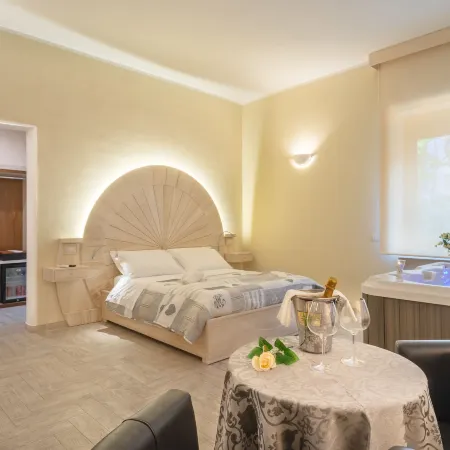 Villa Domus Salento Suites & Rooms Con Parcheggio Privato in Loco