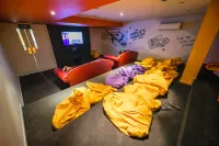 Nomads Queenstown Hostel - Hostels