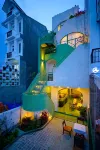 Circle Chiquilla Hotels in 
