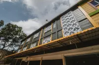 RedDoorz @ Baloi Batam Hotels near Bela Diri Q Ray Jijitsu