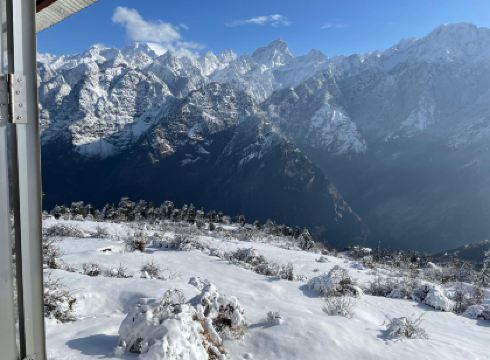 Snow Mount Hotel Auli