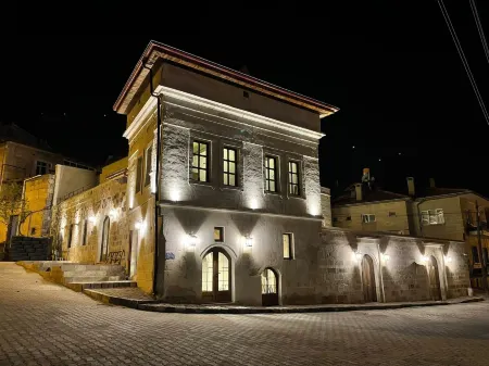 Evanthia Cave Suites - Special Class Отели в г. Ургуп