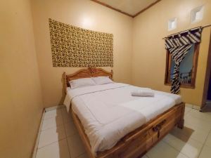 New Lishafah Homestay Karimunjawa RedPartner