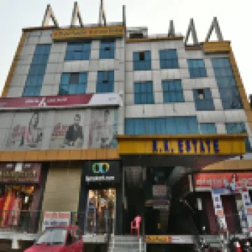 เดอะ โคลเวอร์ส อินน์ โรงแรมใน