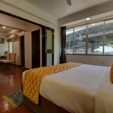 Elite Hotel