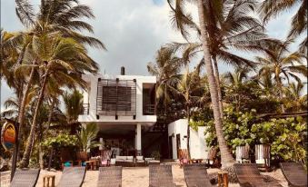 Makao Beach Hotel