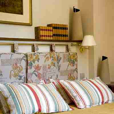 Hôtel Restaurant Le Viscos · Saint-Savin Rooms