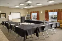 Ramada by Wyndham Stettler Hotels in Stettler