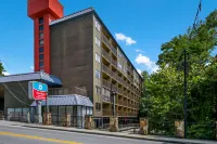 SureStay Plus Hotel by Best Western Gatlinburg - Parkering