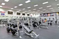 DoubleTree by Hilton Pleasanton at the Club - Gym