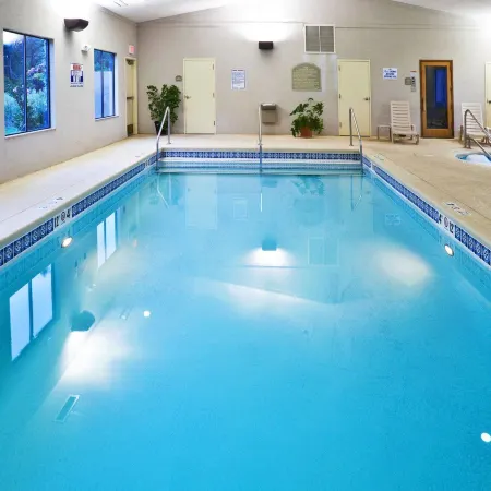 Holiday Inn Express & Suites MUSKOGEE by IHG