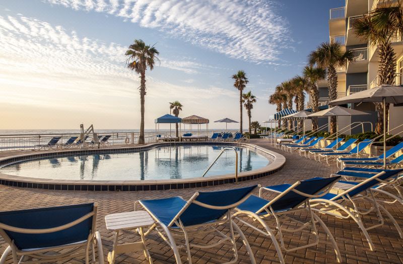 The Shores Resort & Spa photo 2