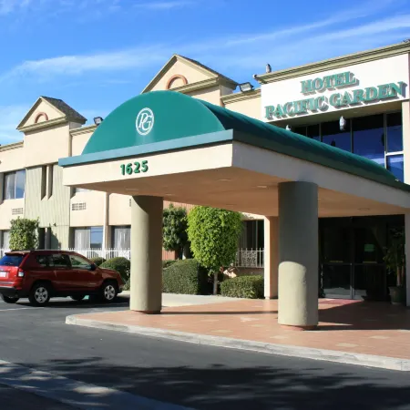 Hotel Pacific Garden