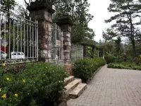 1896 Bed and Breakfast