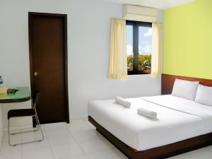 LeGreen Suite Ratulangi