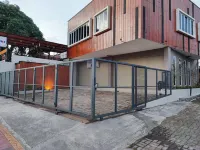 Khaira Shakilla House 3 Syariah Limbangan Cianjur Hotels in Cugenang