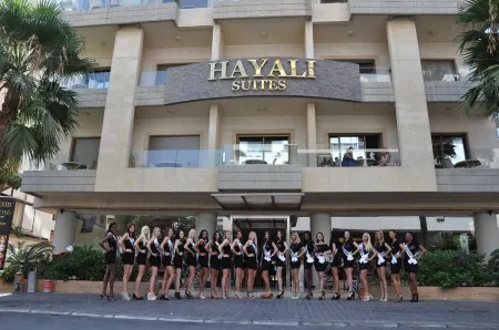Hayali Suites Отели рядом с достопримечательностью «Lavender Ville Wedding Venue»