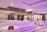 Hotel South Coast Hotels in Ghansoli