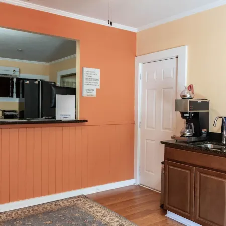 Rodeway Inn & Suites
