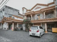 RedDoorz Plus @ Tanjung Karang Lampung 2 Hotel dekat LAPAK IKAN RUSLAN pasar tempel Rajabasa