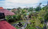 Taos House Nusa Lembongan Hotels near Lembongan Advertise