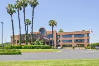 Best Western Plus Meridian Inn & Suites, Anaheim-Orange