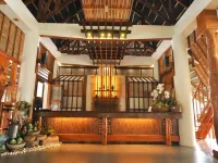 Boffo Resort Hotels in Loon