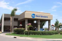 Best Western Yuma Mall Hotel  Suites