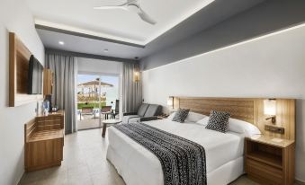 Hotel Riu Palace Santa Maria - Housity